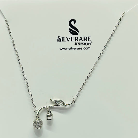 STERLING SILVER HALLMARKED  ZIRCON UPSIDE-DOWN HANGING TULIP PENDENT WITH CHAIN