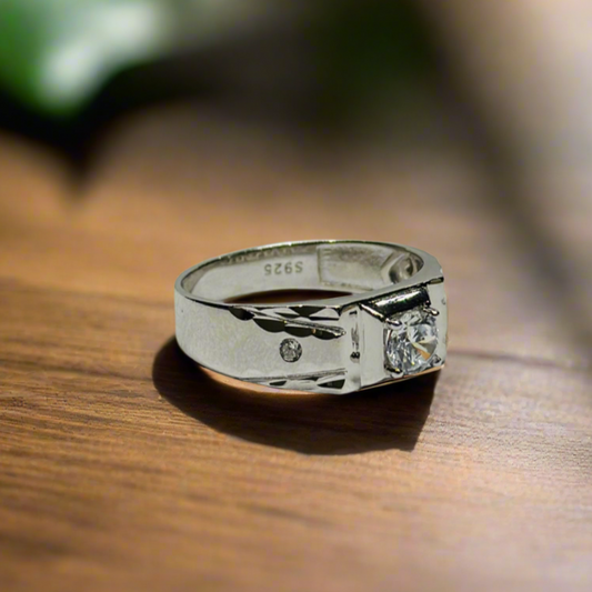 Sterling Silver Designer Zircon Solitaire Ring for Men