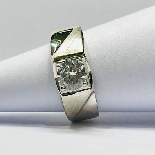 STERLING SILVER  HALLMARKED VINTAGE HIGH FINISH MEN'S RING