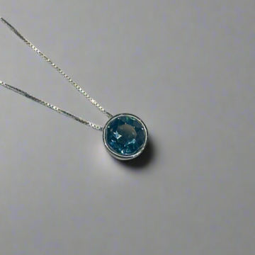 STERLING SILVER HALLMARKED SAPPHIRE SOLITAIRE ROUND SHAPE PENDANT