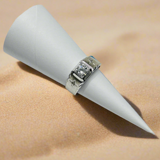 STERLING SILVER HALLMARKED STAR SOLITAIRE HIGH FINISH MEN'S RING