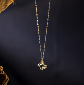 92.5% BIS Hallmarked Silver Grey Crystal Butterfly Pendant