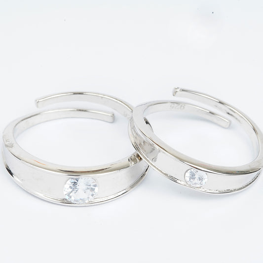 STERLING SILVER HALLMARKED HIGH FINISH ZIRCON STUDDED ADJUSTABLE COUPLE BAND