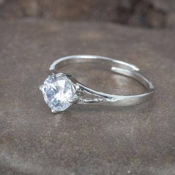 Sterling Silver Heritage Solitaire Ring