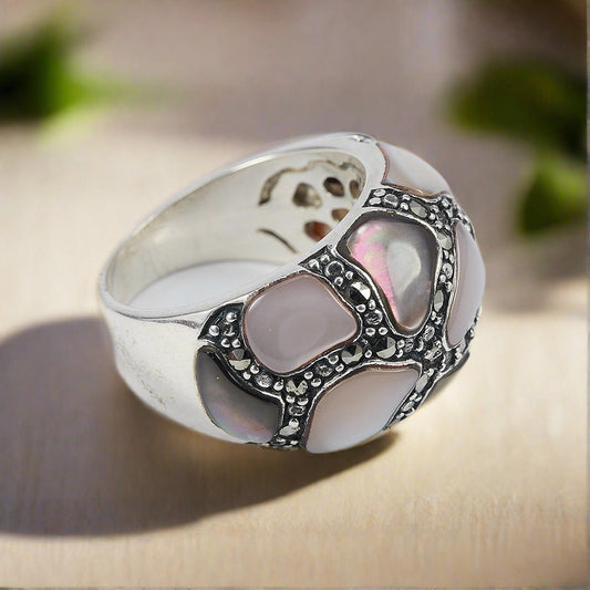 Mother of Pearl Silver Ring