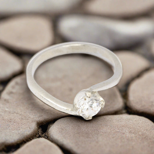 Elegant Curved Solitaire Silver Ring