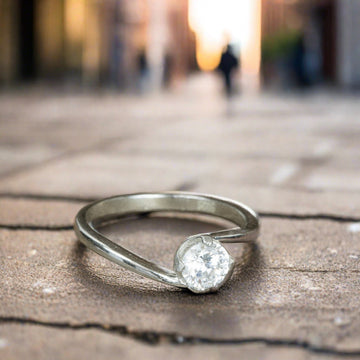 Elegant Curved Solitaire Silver Ring