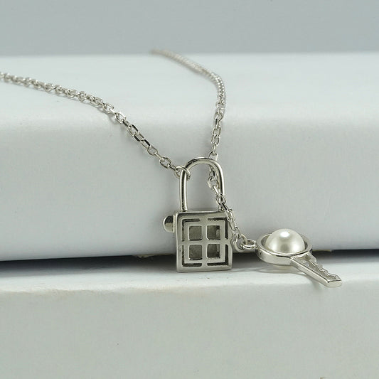 Silver Lock and Key Chain Pendent with Chain