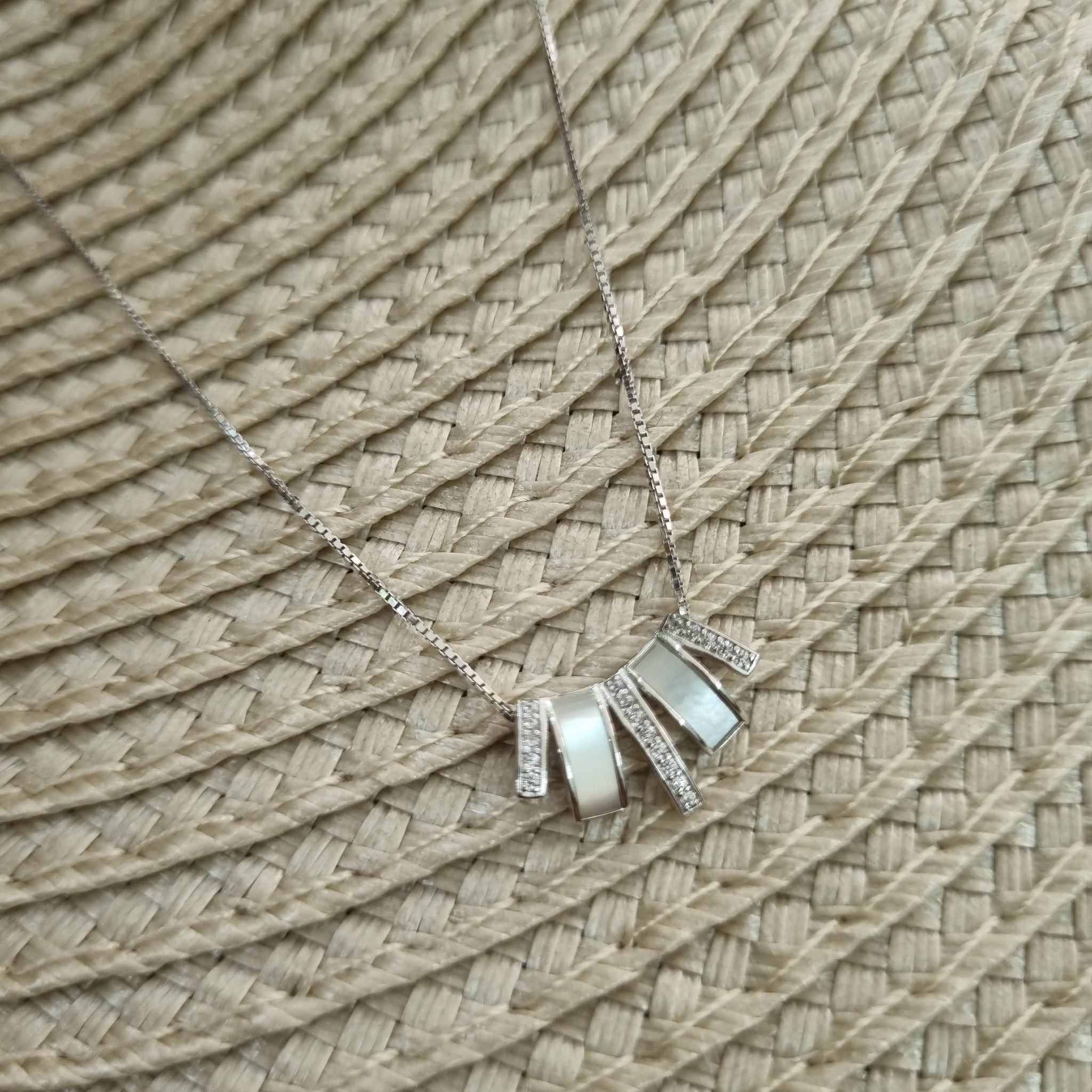 Sterling silver mother of pearl and zirconia pendent with chain