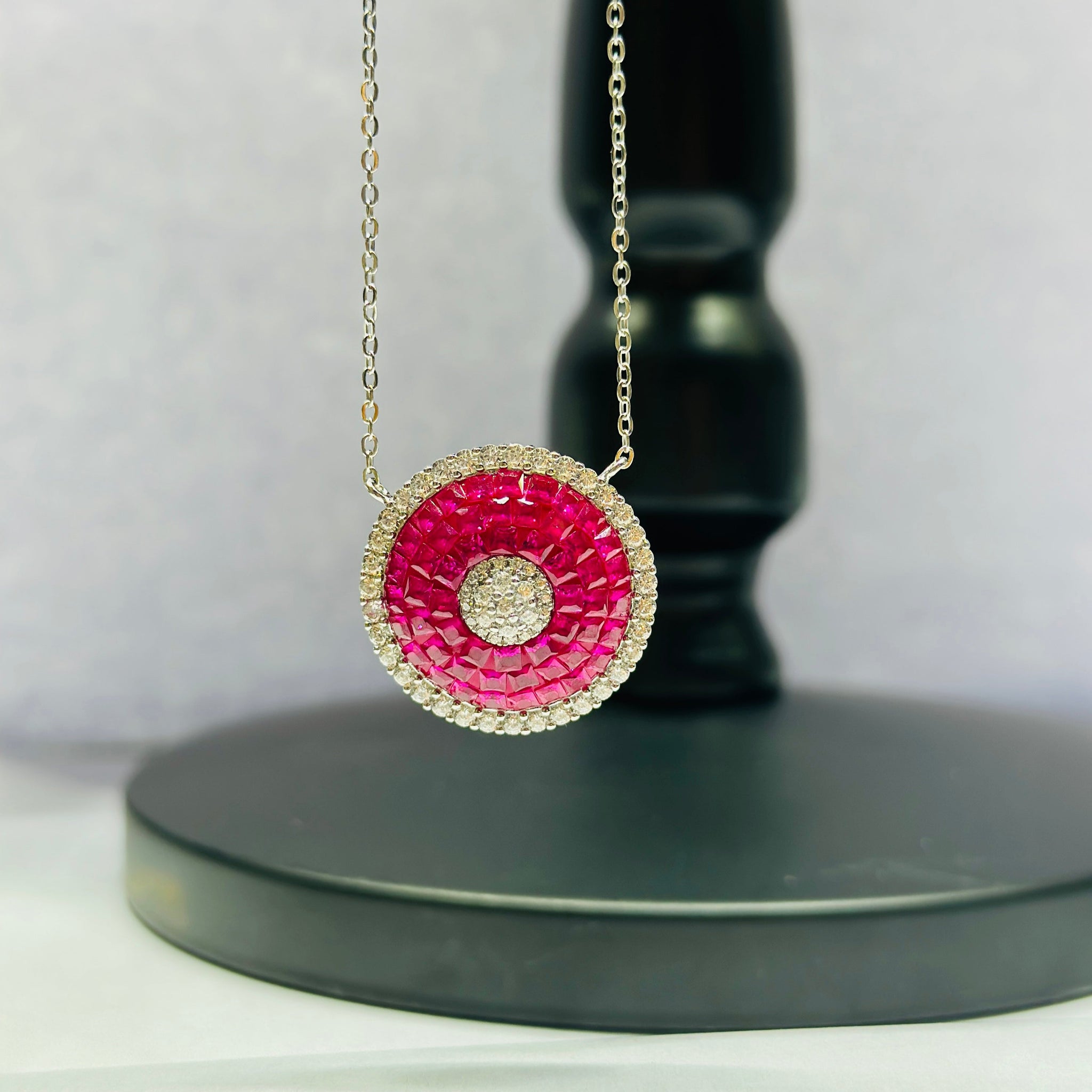 Sterling silver red cubic zircon round shaped chain pendant