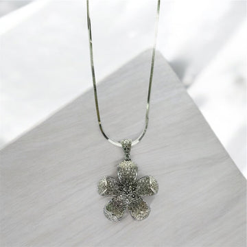 STERLING SILVER HALLMARKED EXQUISITE ZIRCON FLOWER PENDENT EARINGS WITH CHAIN