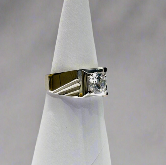 Sterling silver stylish high finish zircon solitaire Men’s ring