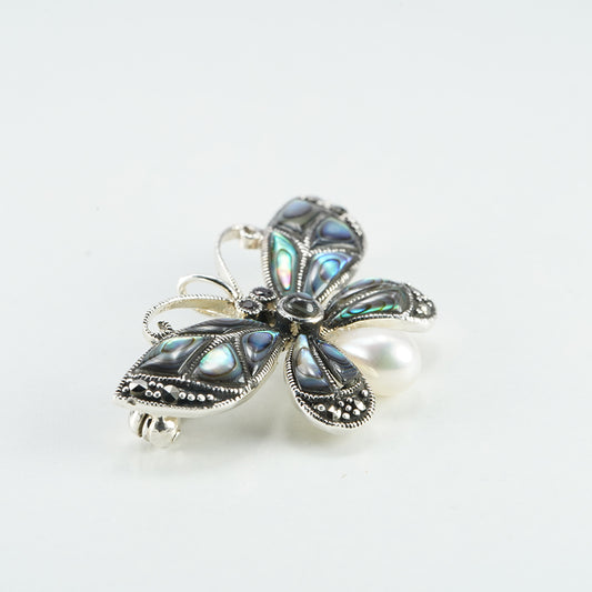 SILVER PEARL BUTTERFLY BROOCH