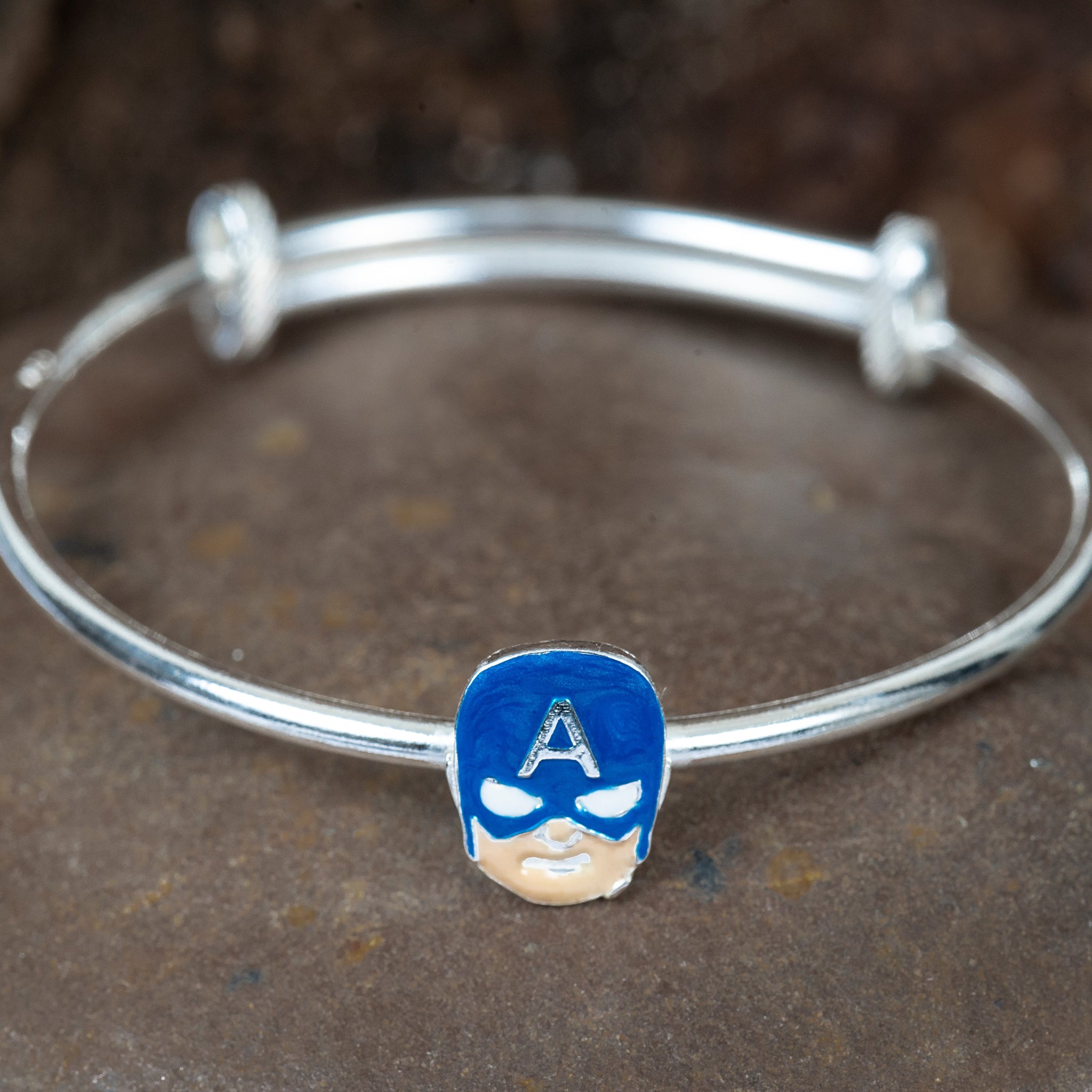 SILVER CAPTAIN AMERICA KIDS KADA WITH BLUE ENAMEL