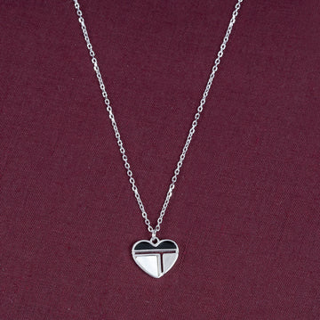 SILVER CHAIN WITH BLACK ENAMELED AND MOP HEART SHAPED PENDANT