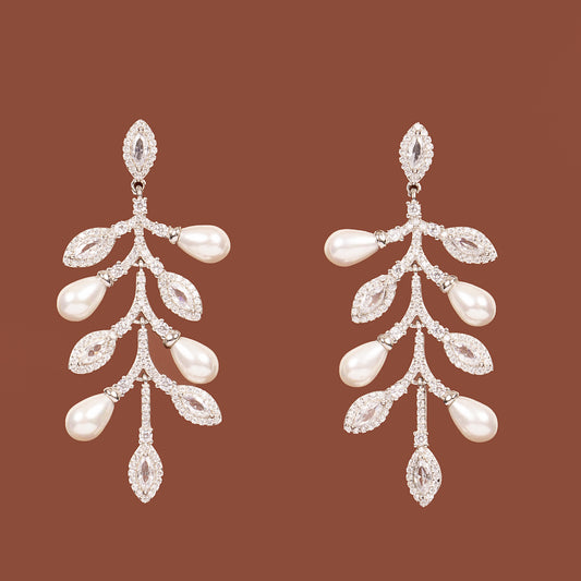 STERLING SILVER FLEXIBLE LEAFY EARRING STUDDED WITH PEARL AND MARQUISE
