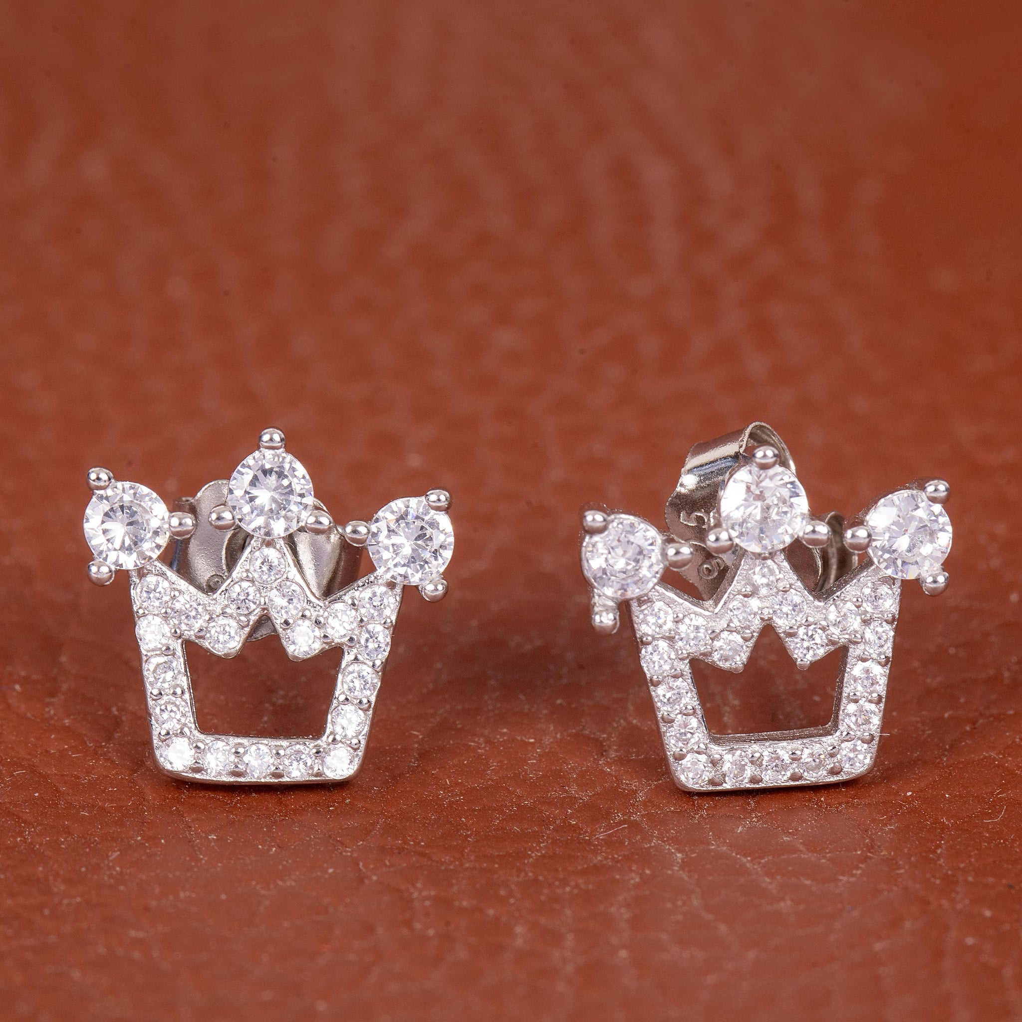 STERLING SILVER CUTE CROWN ZIRCON STUDDED EARRING