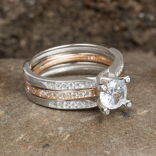 STERLING SILVER SINGLE SOLITARE AND ZIRCON STUDDED ROSE GOLD POLISHED BAND CAN BE WORE IN TWO WAYS