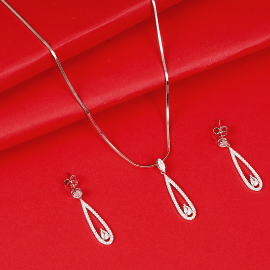 STERLING SILVER DROP SHAPE ZIRCON STUDDED CHAIN PANDENT SET