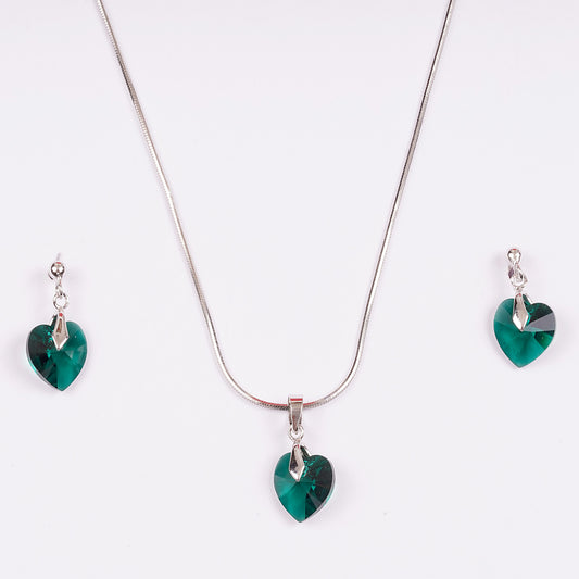 STERLING SILVER GREEN ZIRCON HEART SWAROVSKI PANDENT SET